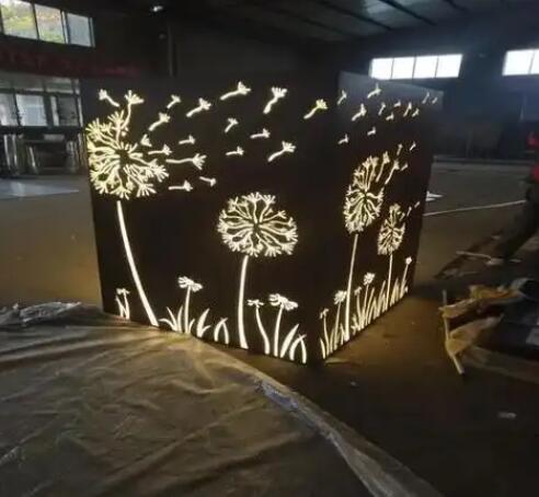 平江耐候钢灯箱